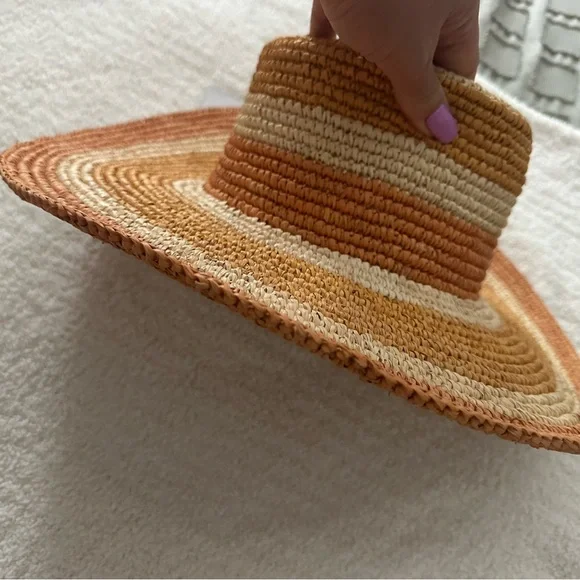 GREENPACHA Canarias Hat in Natural & Yellow. GREENPACHA Canarias Hat in Natural & Yellow Small New Womens  main image 2